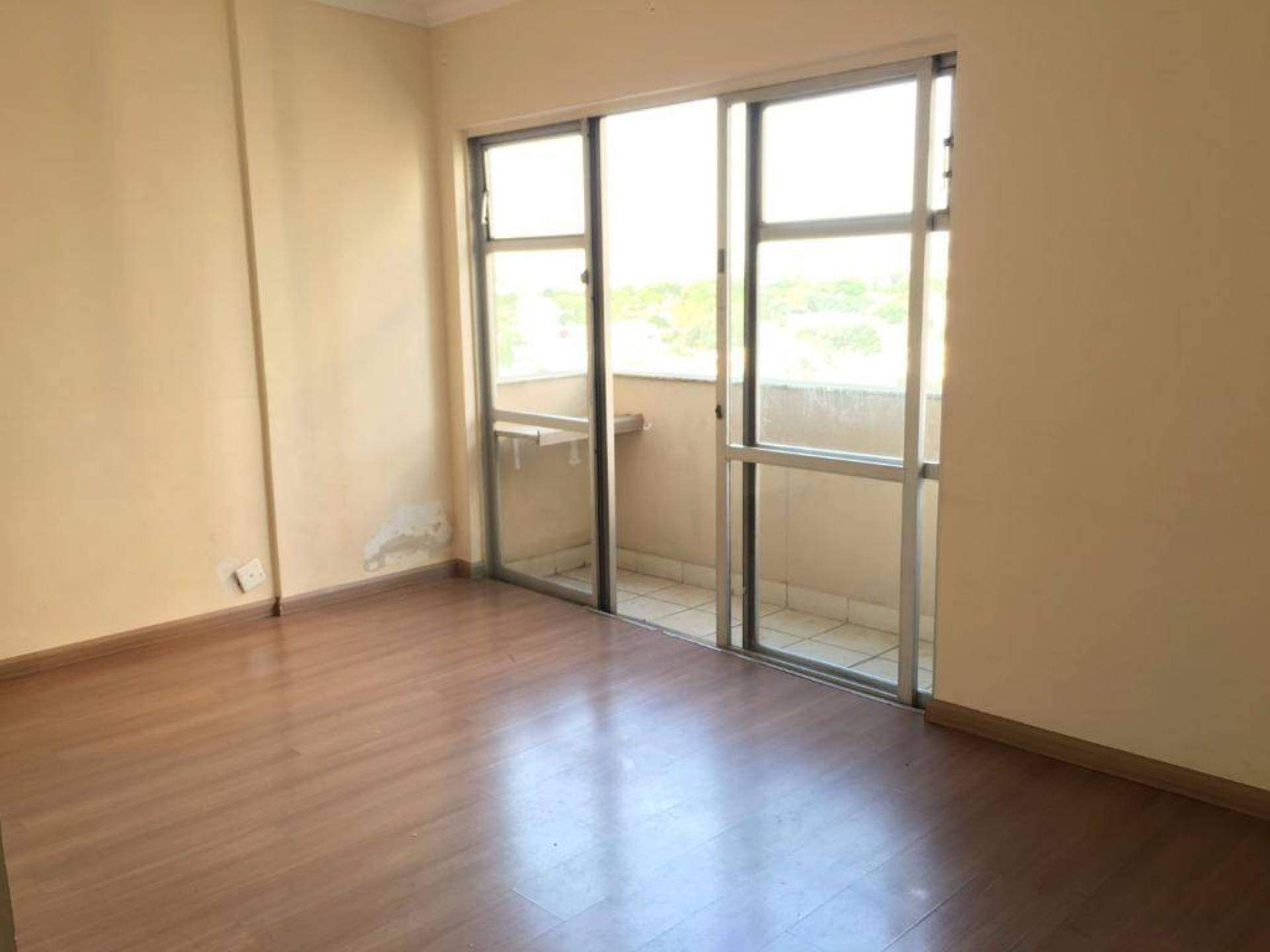Apartamento à venda no Jardim do Mar: 