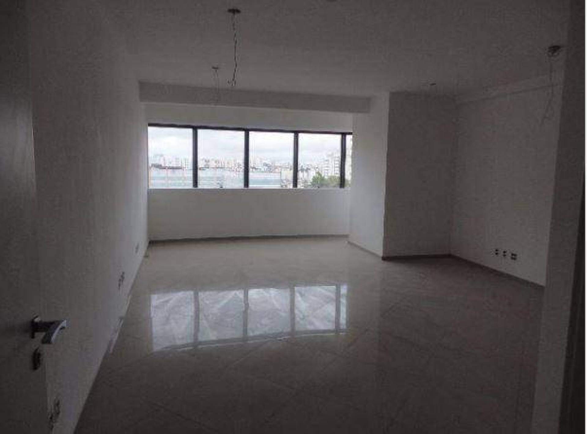 Salas Comerciais à venda no Vila Gilda: 