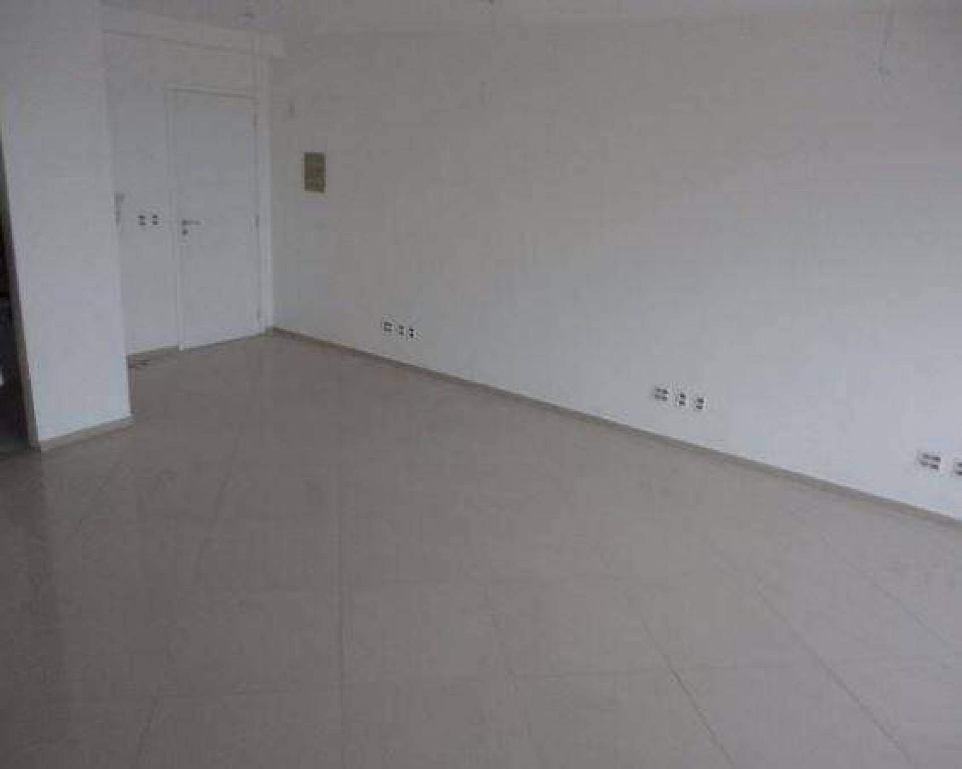 Salas Comerciais à venda no Vila Gilda: 