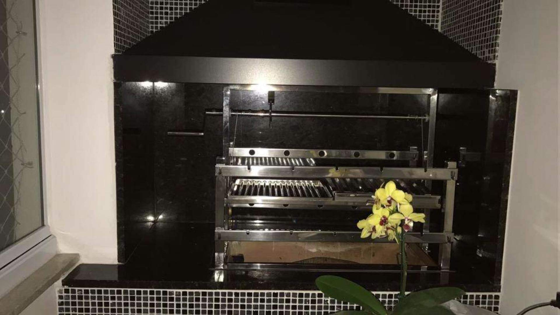 Apartamento à venda no Vila Scarpelli: 