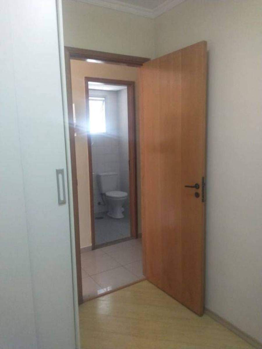 Apartamento à venda no Vila Valparaíso: 
