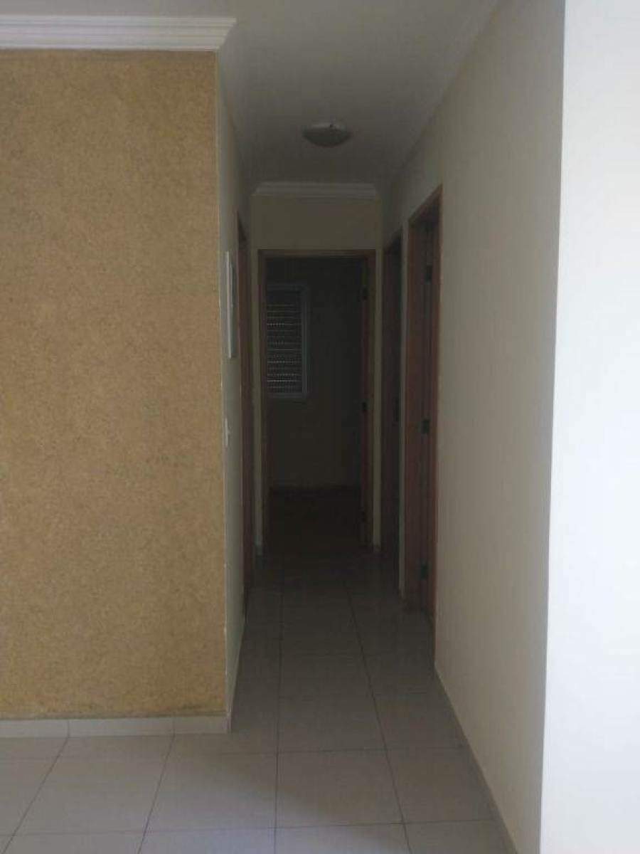 Apartamento à venda no Vila Valparaíso: 