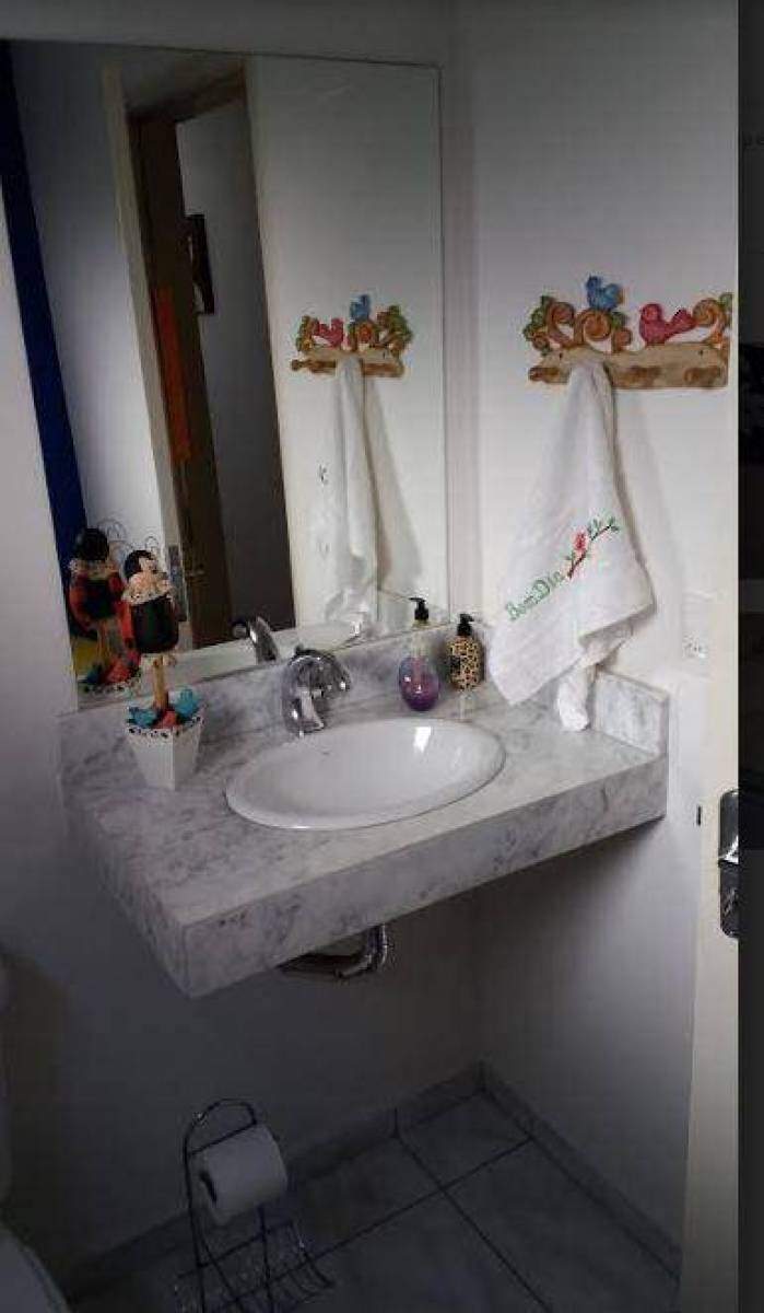 Sobrado à venda no Jardim Cambuí: 