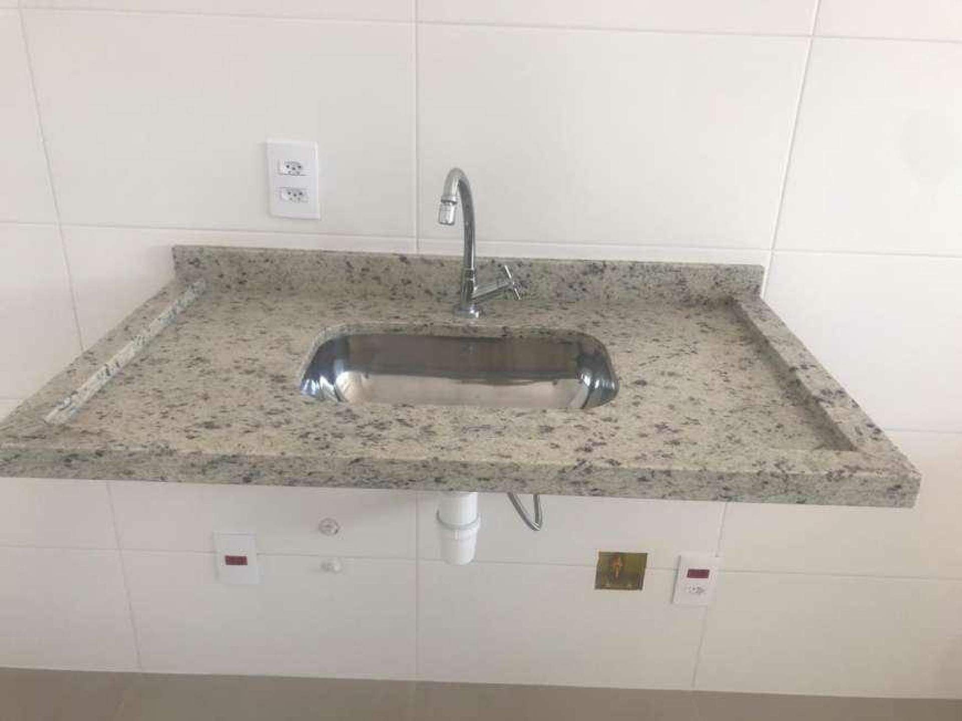 Apartamento à venda no Vila Sacadura Cabral: 