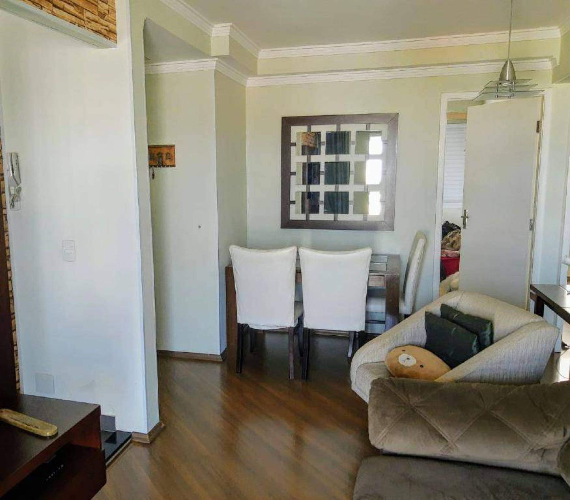 Apartamento à venda no Vila Eldízia: 