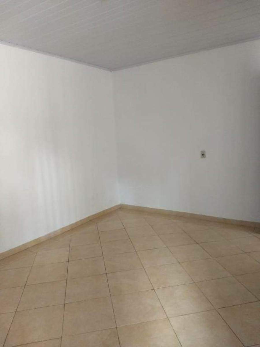 Casa à venda no Jardim Utinga: 