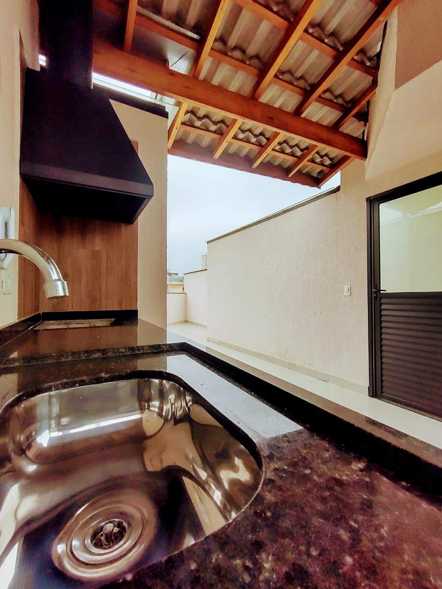 Sobrado à venda no Vila Curuçá: 