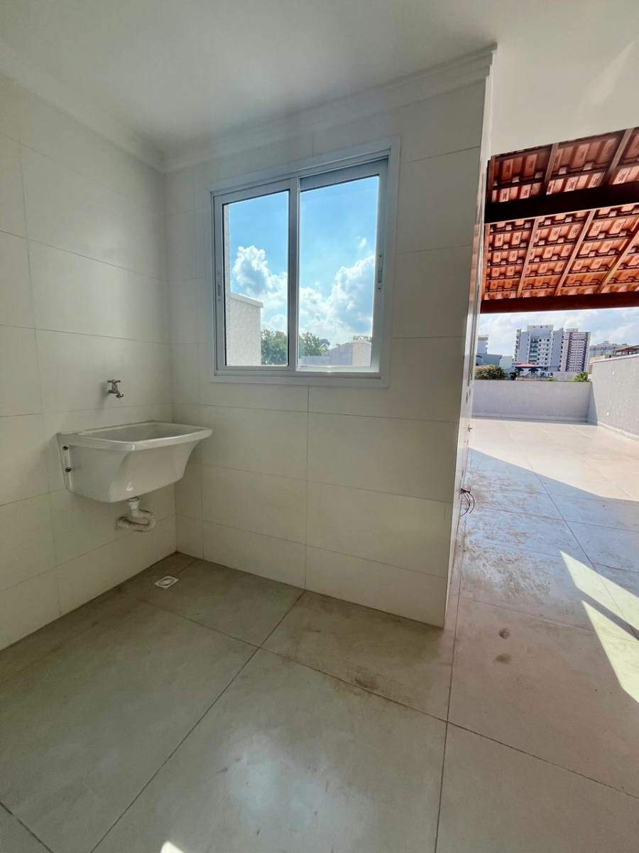Apartamento à venda no Santa Maria: 