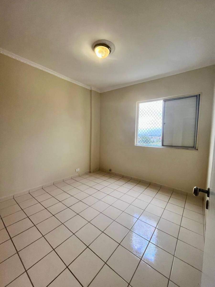 Apartamento à venda no Jardim Chácara Inglesa: 