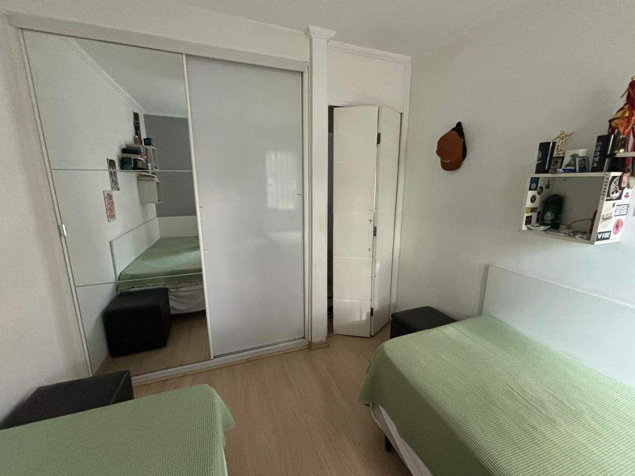 Apartamento à venda no Sítio Pinheirinho: 
