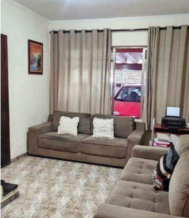 Sobrado à venda no Baeta Neves: 