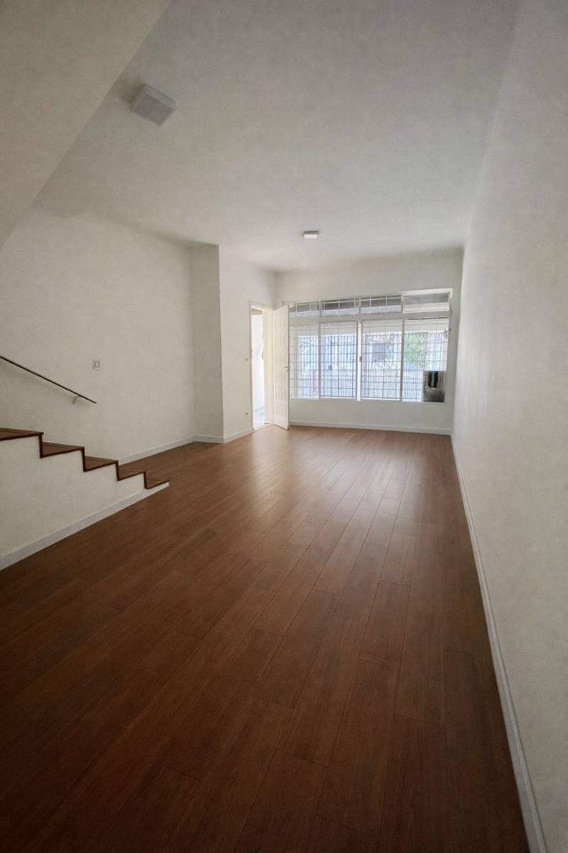 Sobrado à venda no Jardim Santo André: 