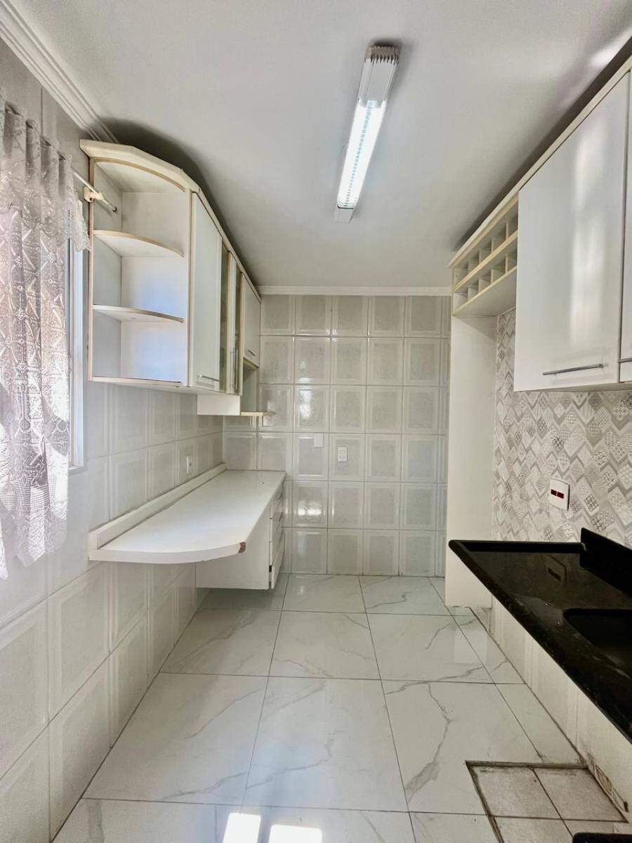 Apartamento à venda no Vila Lutécia: 