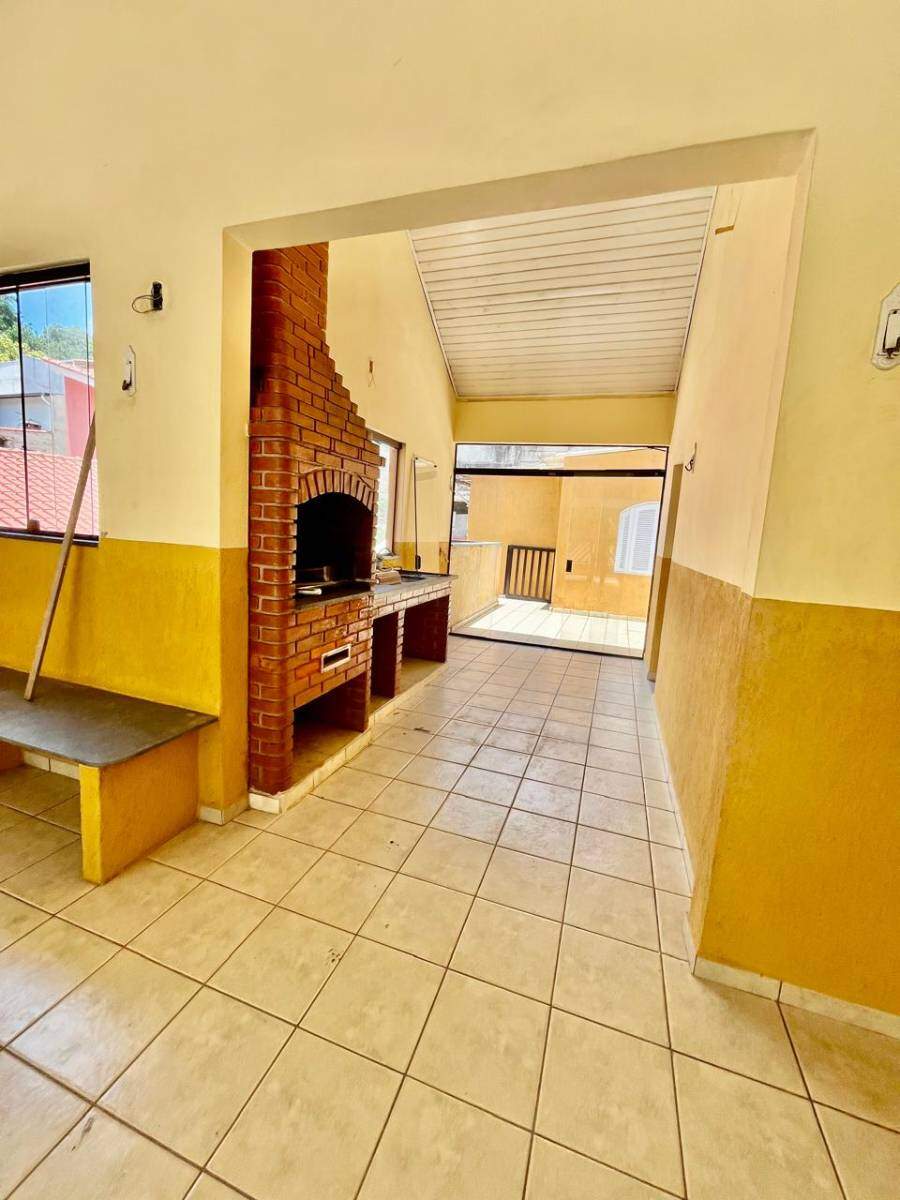 Casa à venda no Demarchi: 
