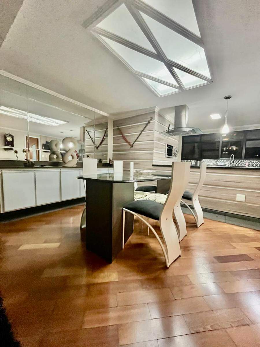 Apartamento à venda no Jardim: 