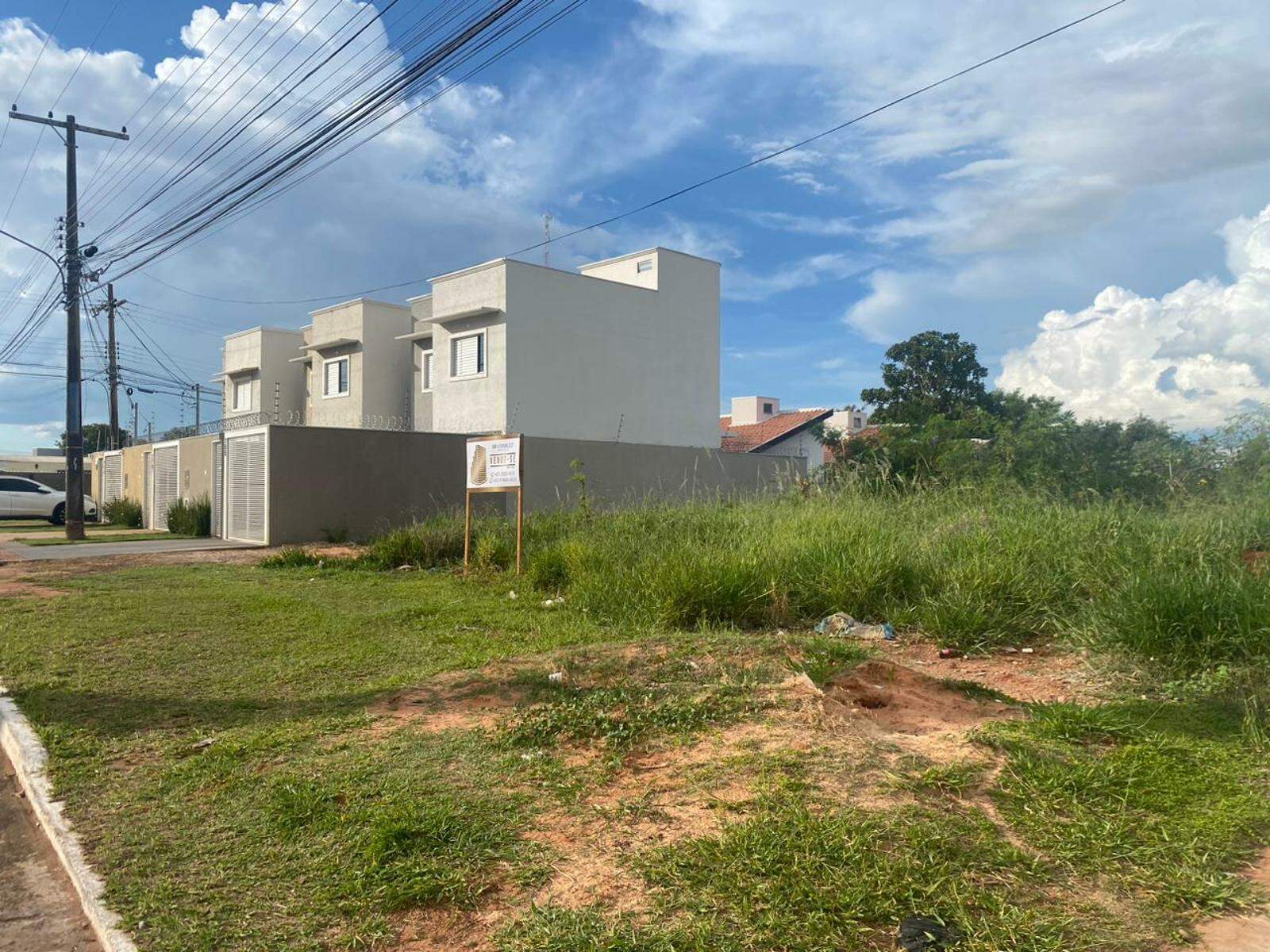 Terreno à venda no Jardim Montevidéu: 
