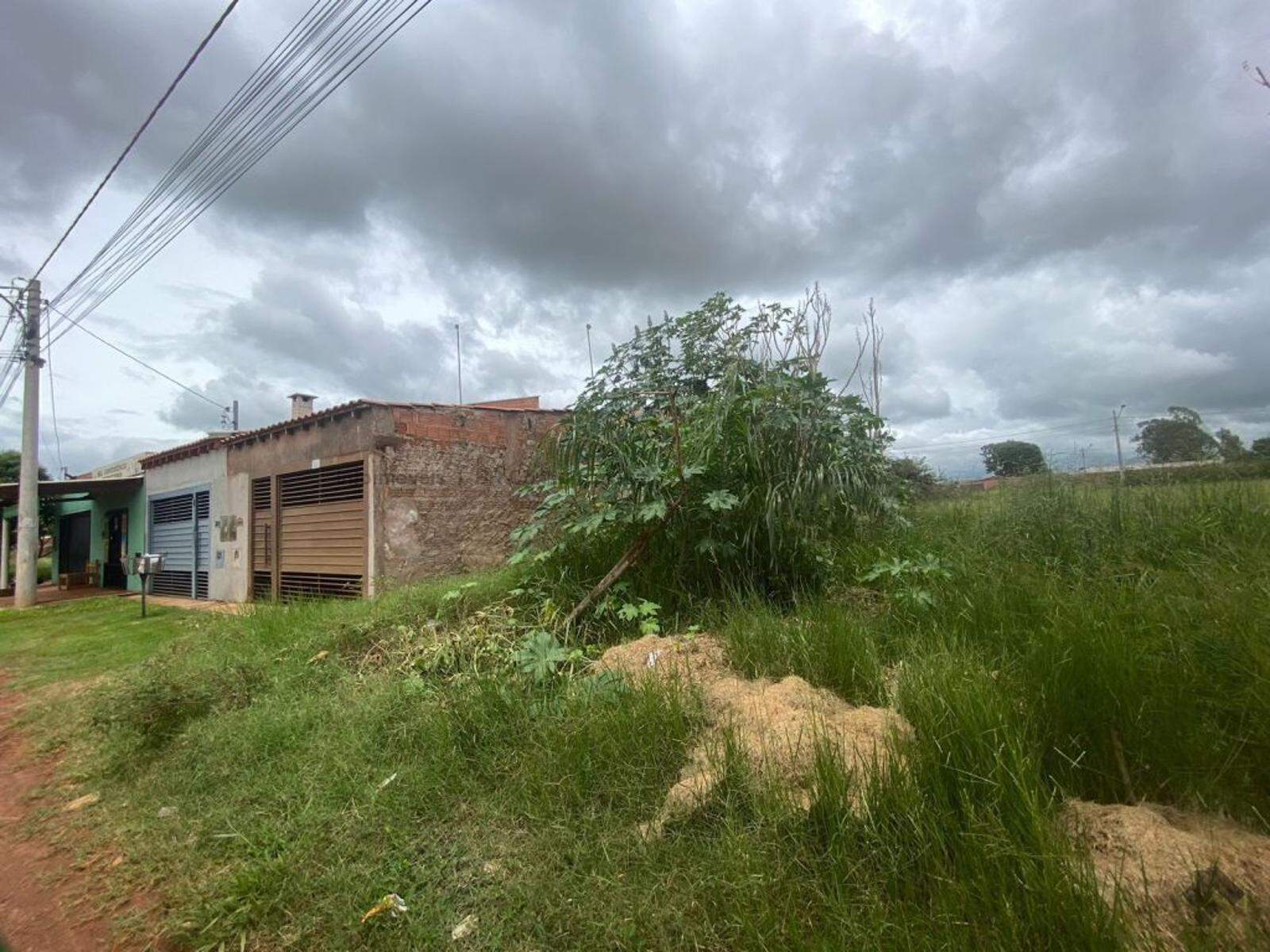 Terreno à venda no Rancho Alegre IV: 