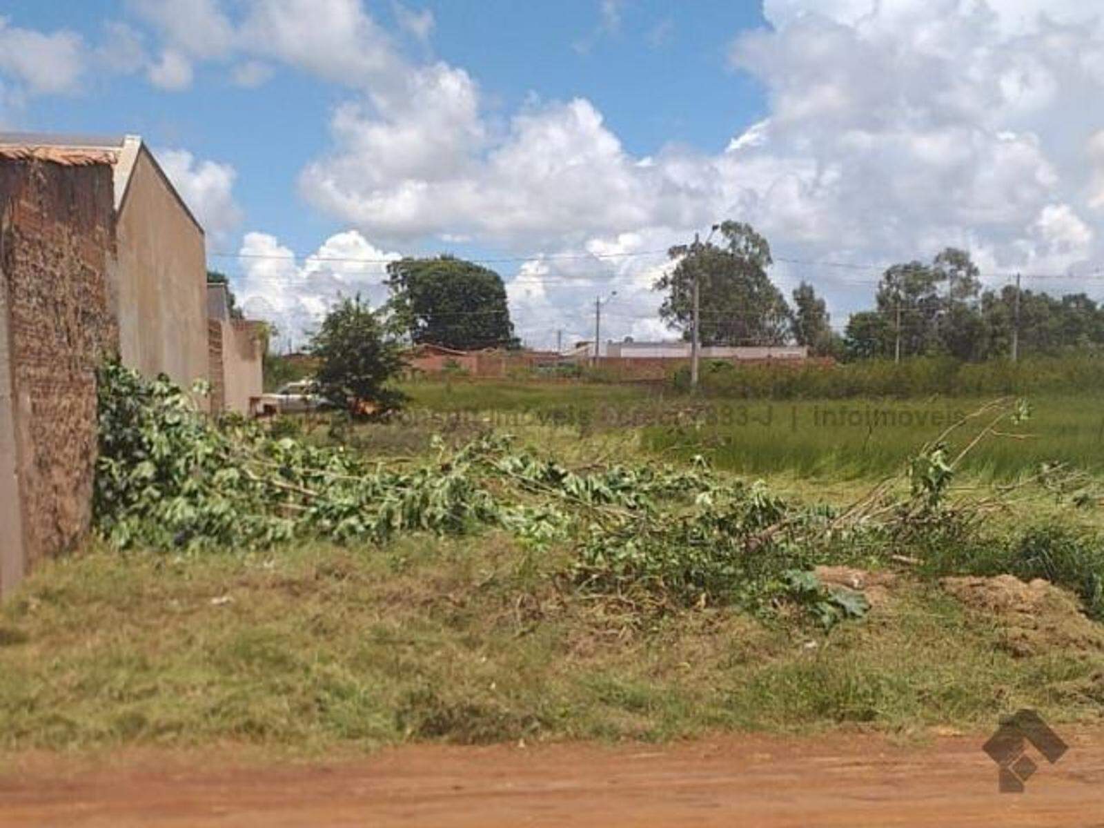 Terreno à venda no Rancho Alegre IV: 