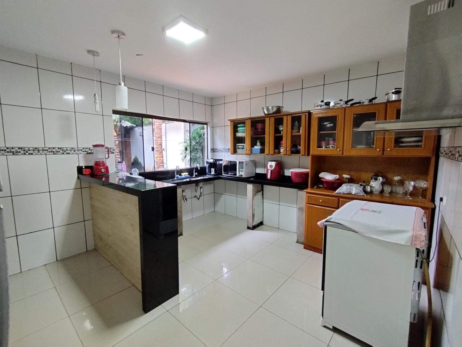 Casa Comercial à venda no Coophavila II: 