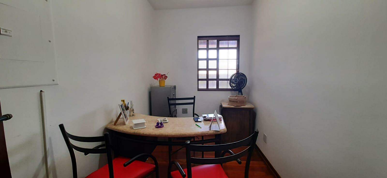 Sobrado à venda no Jardim América: 
