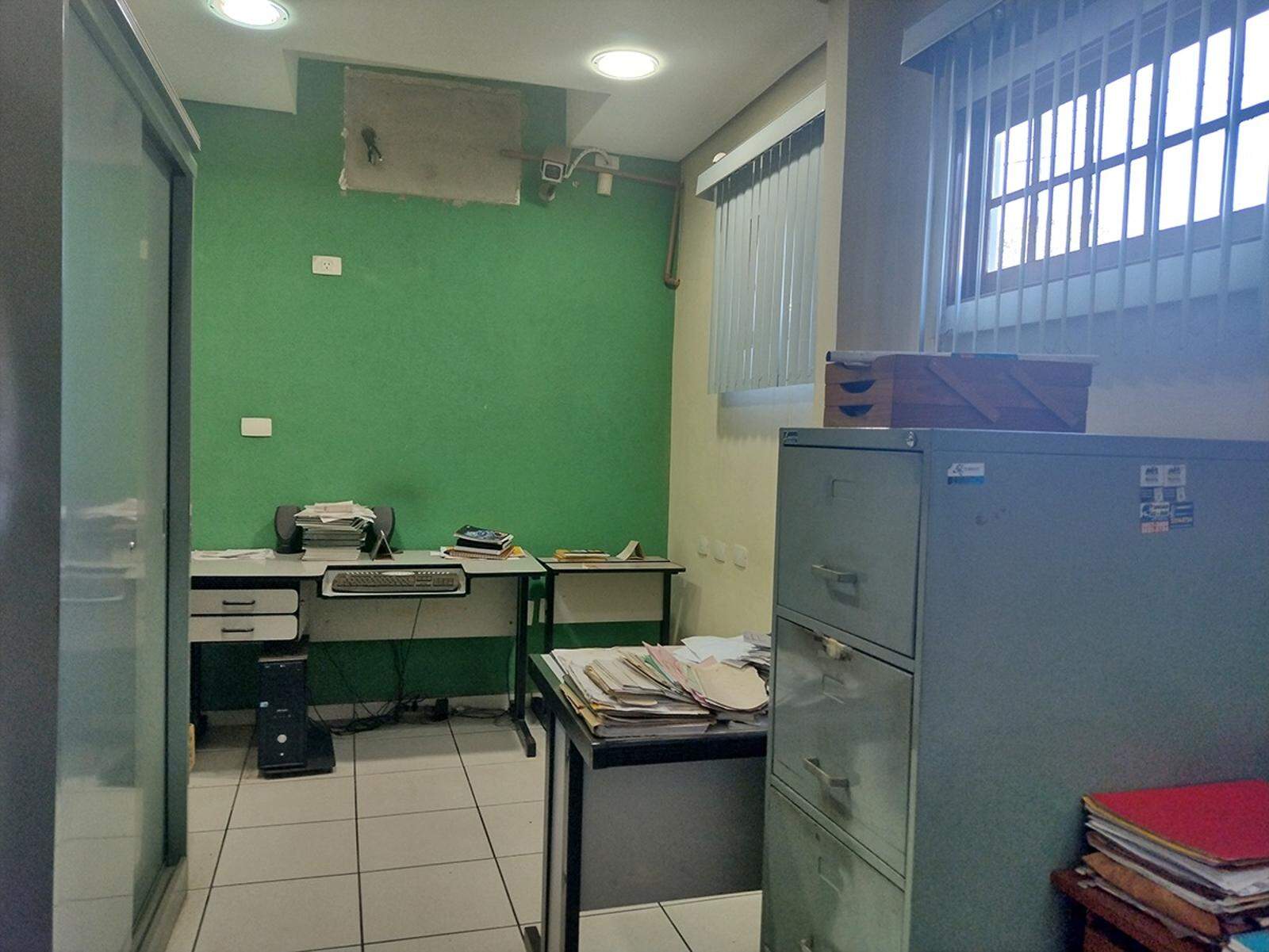 Galpão/Depósito/Armazém para aluguel no Guanandi: 