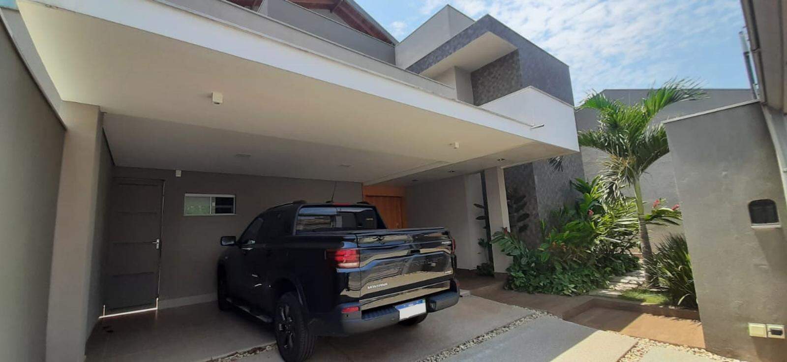 Sobrado à venda no Vila Margarida: 
