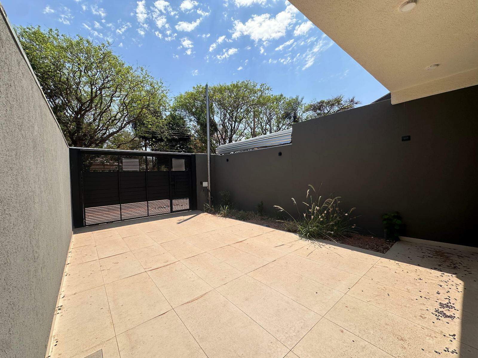 Casa Térrea à venda no Parque Dallas: 