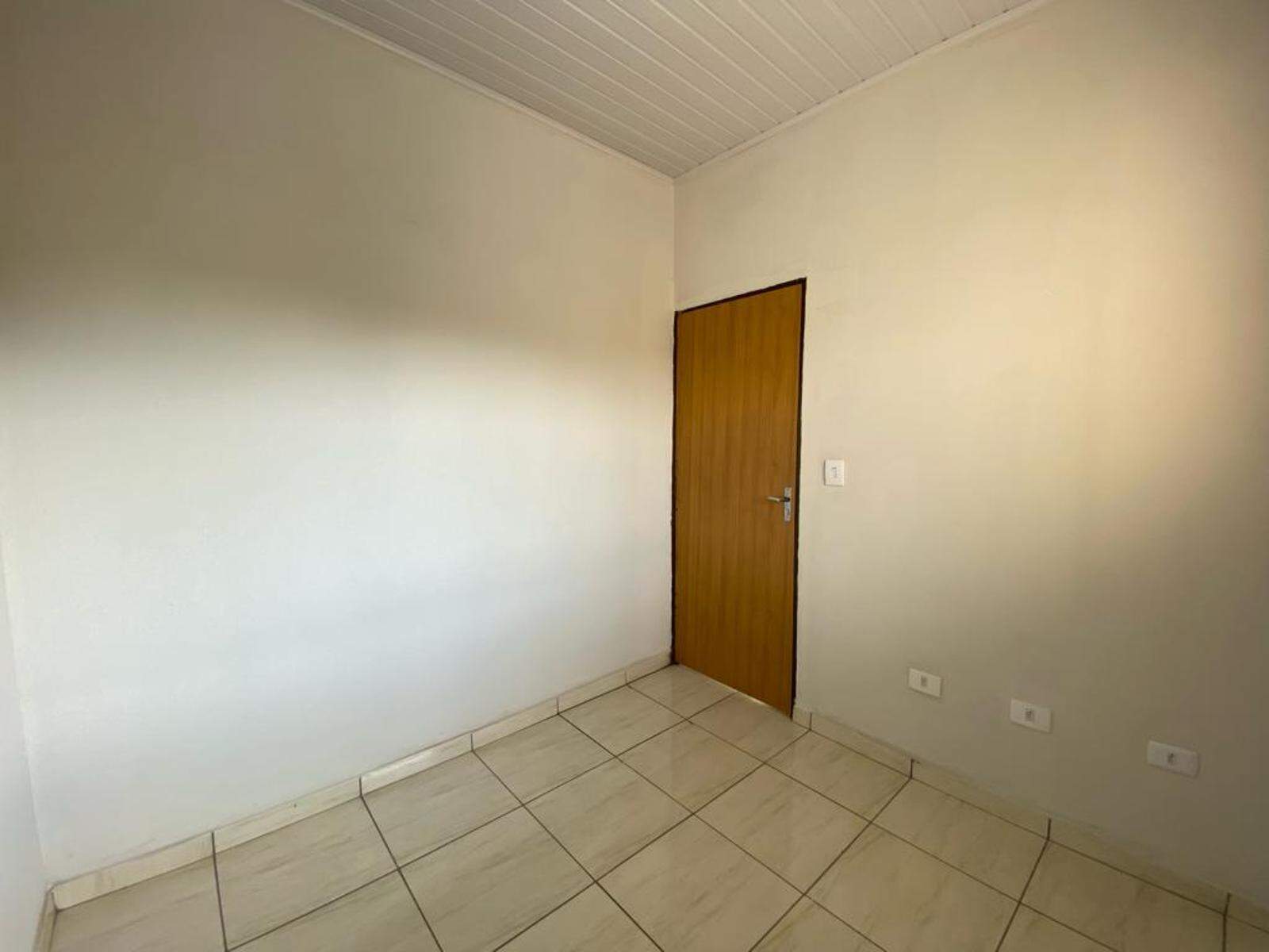 Casa de Condomínio para aluguel no Vila Taveirópolis: 