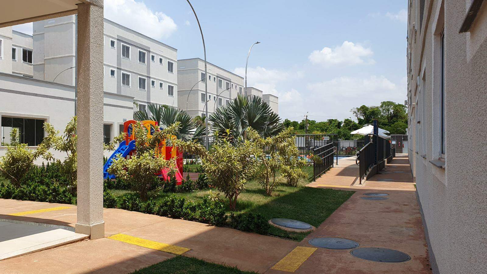 Apartamento à venda no Pioneiros: 