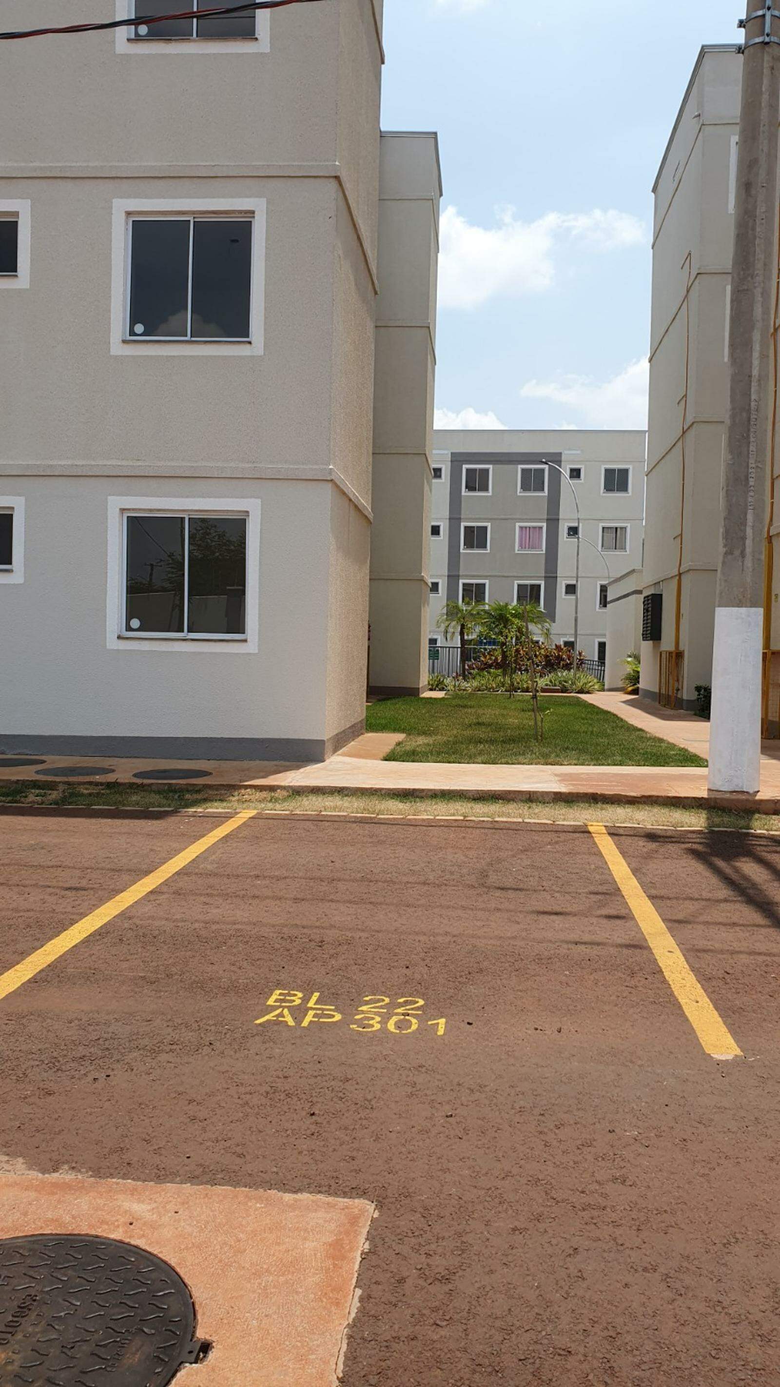 Apartamento à venda no Pioneiros: 