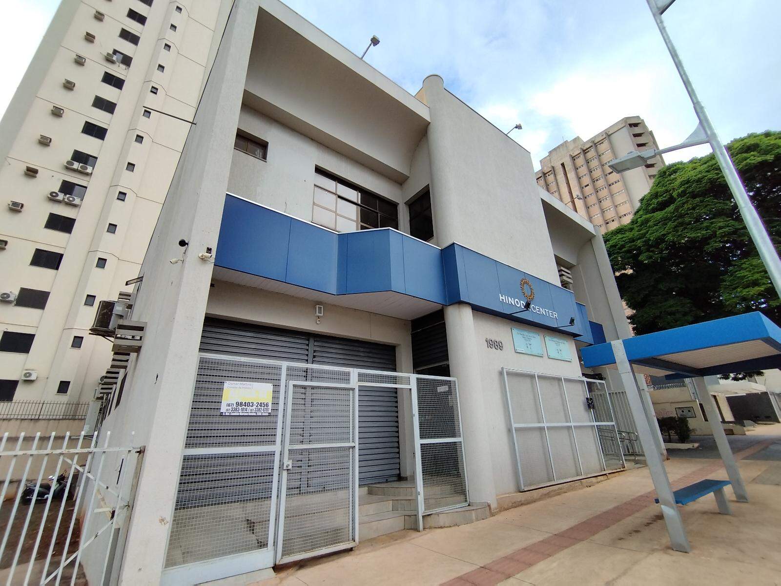 Sala para aluguel no Centro: 