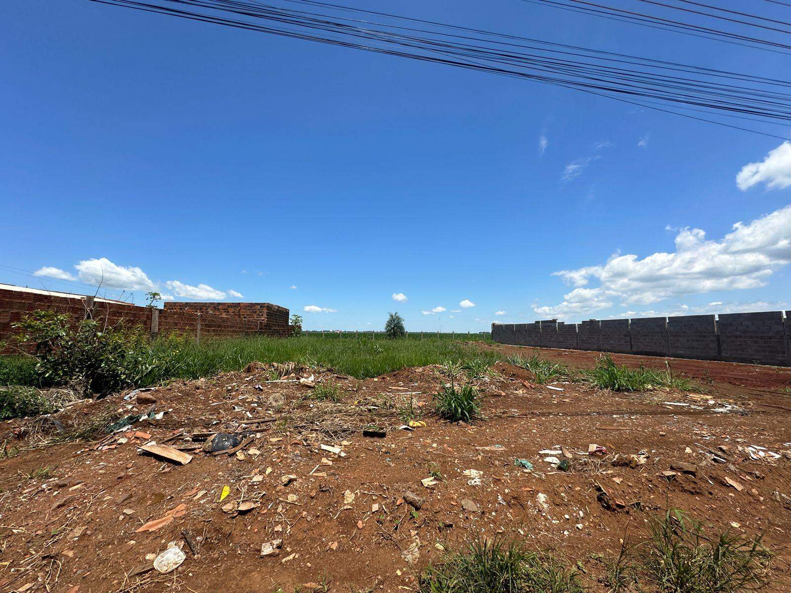 Terreno à venda no Jardim São Conrado: 