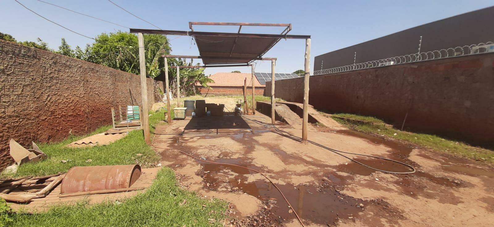 Terreno à venda no Vila Palmira: 
