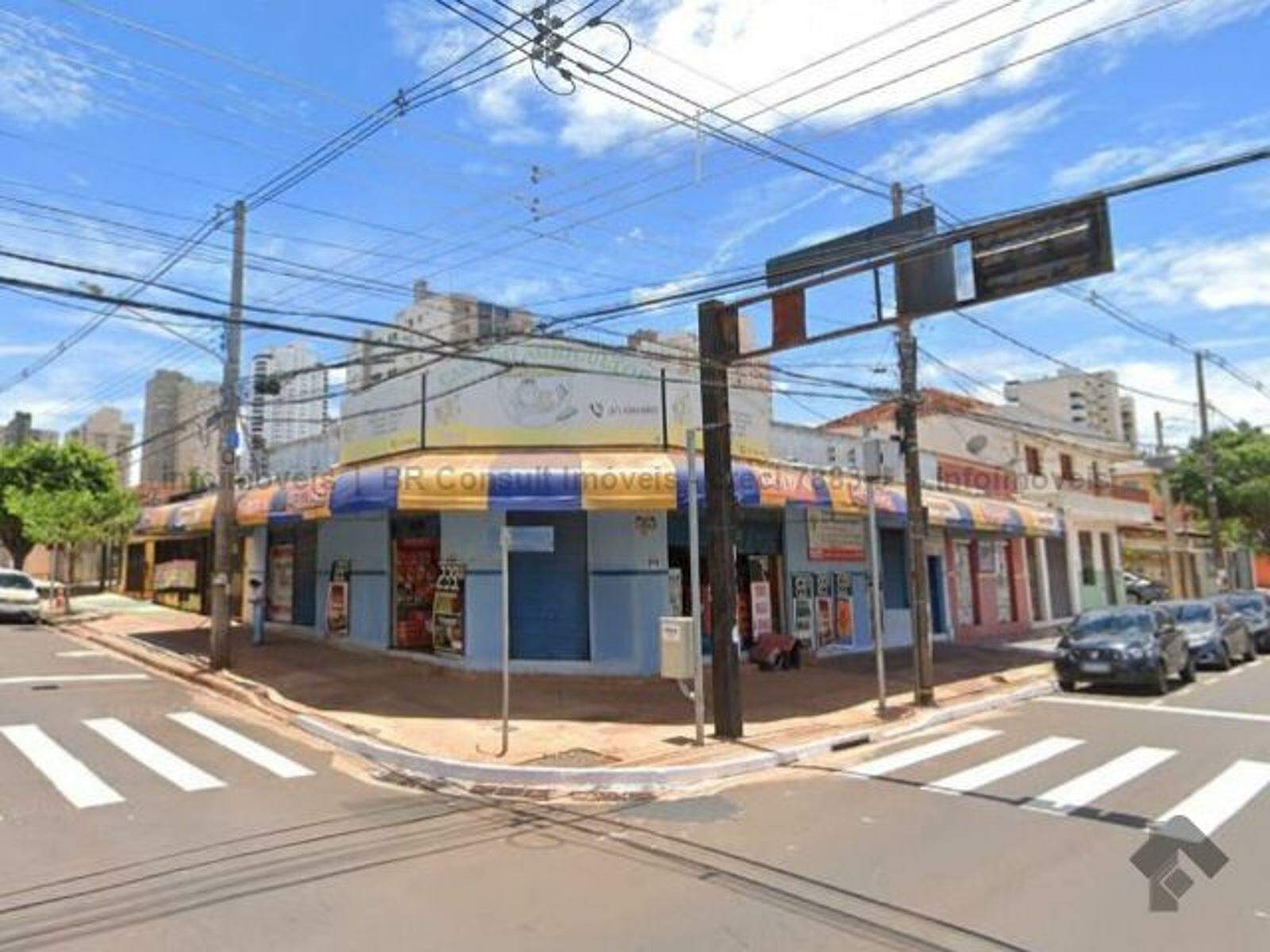Sala à venda no Centro: 