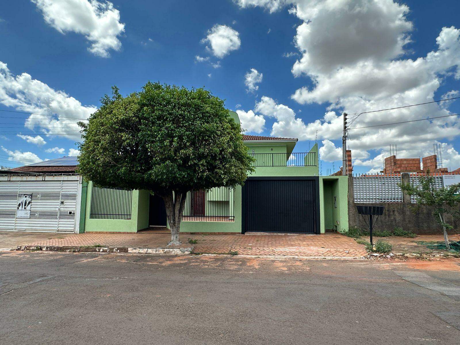 Sobrado à venda no Santa Fé: 