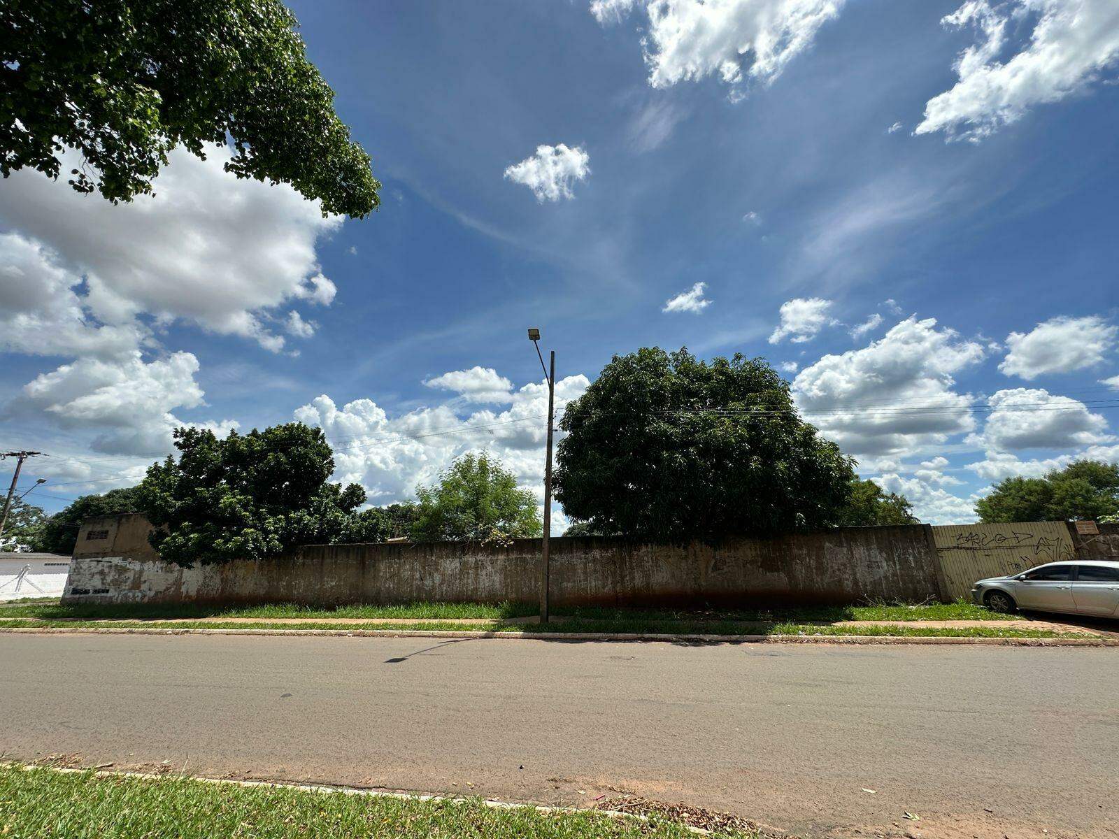 Área à venda no Parque dos Novos Estados: 