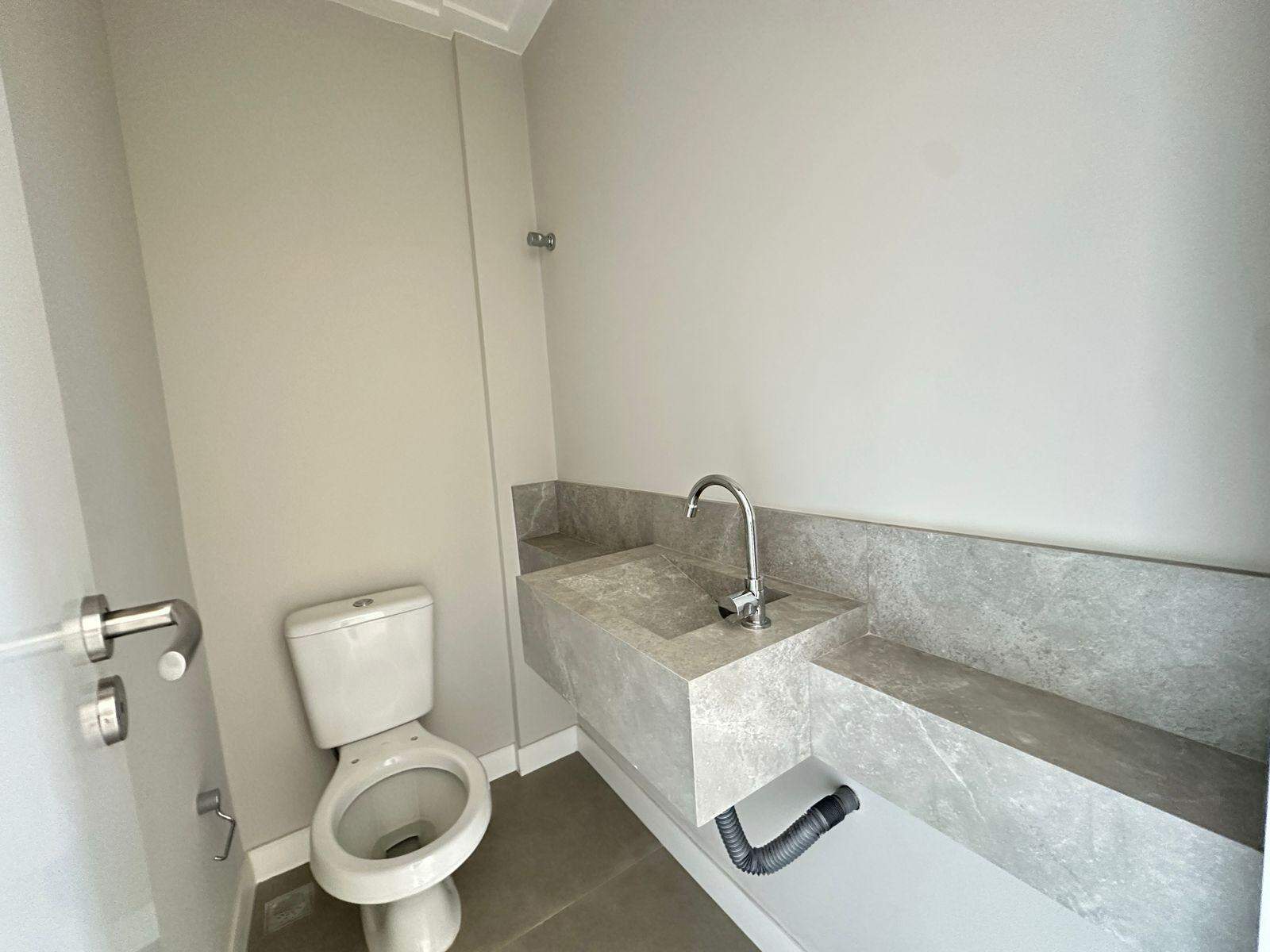 Apartamento à venda no Monte Castelo: 
