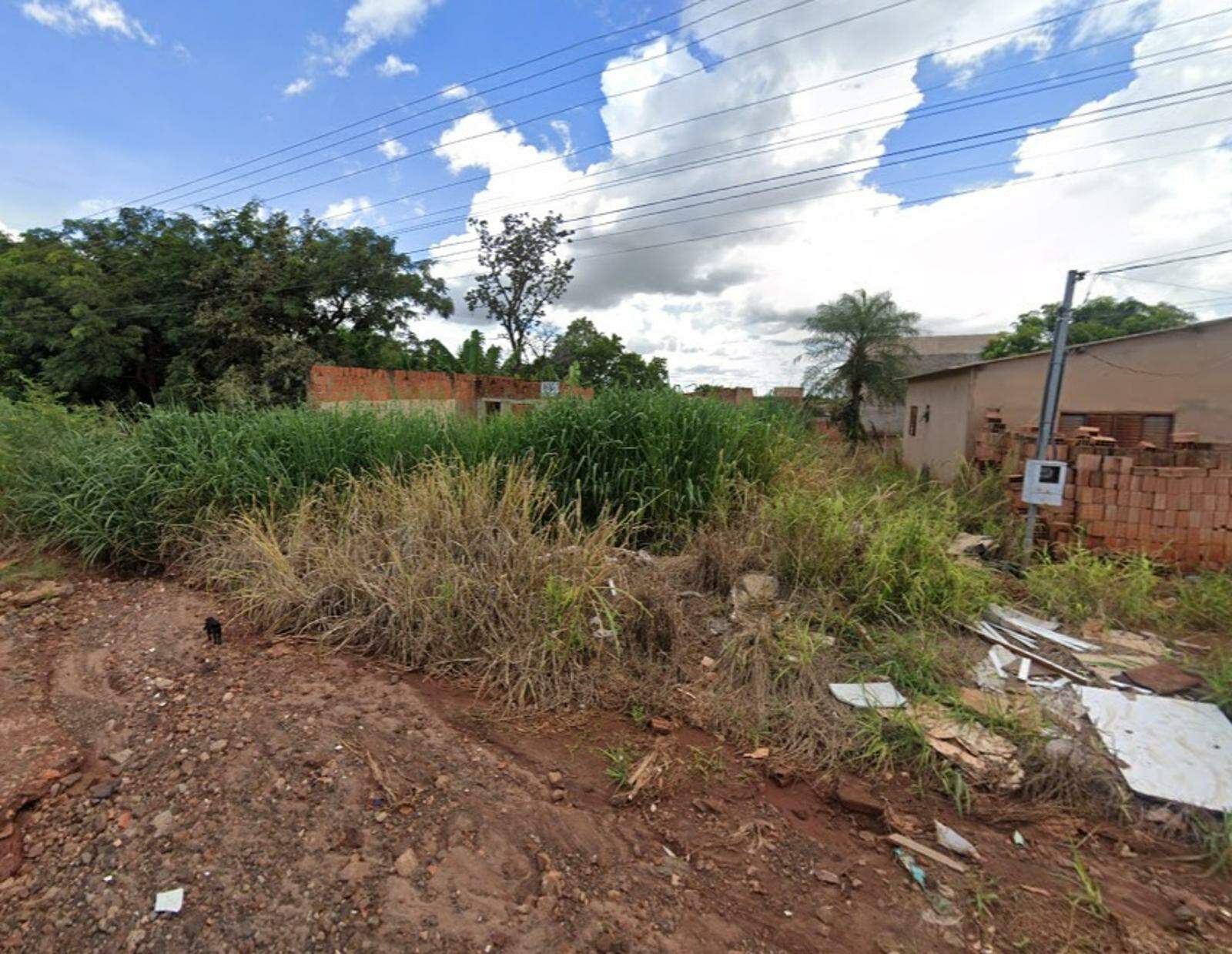 Terreno à venda no Jardim Indianápolis: 
