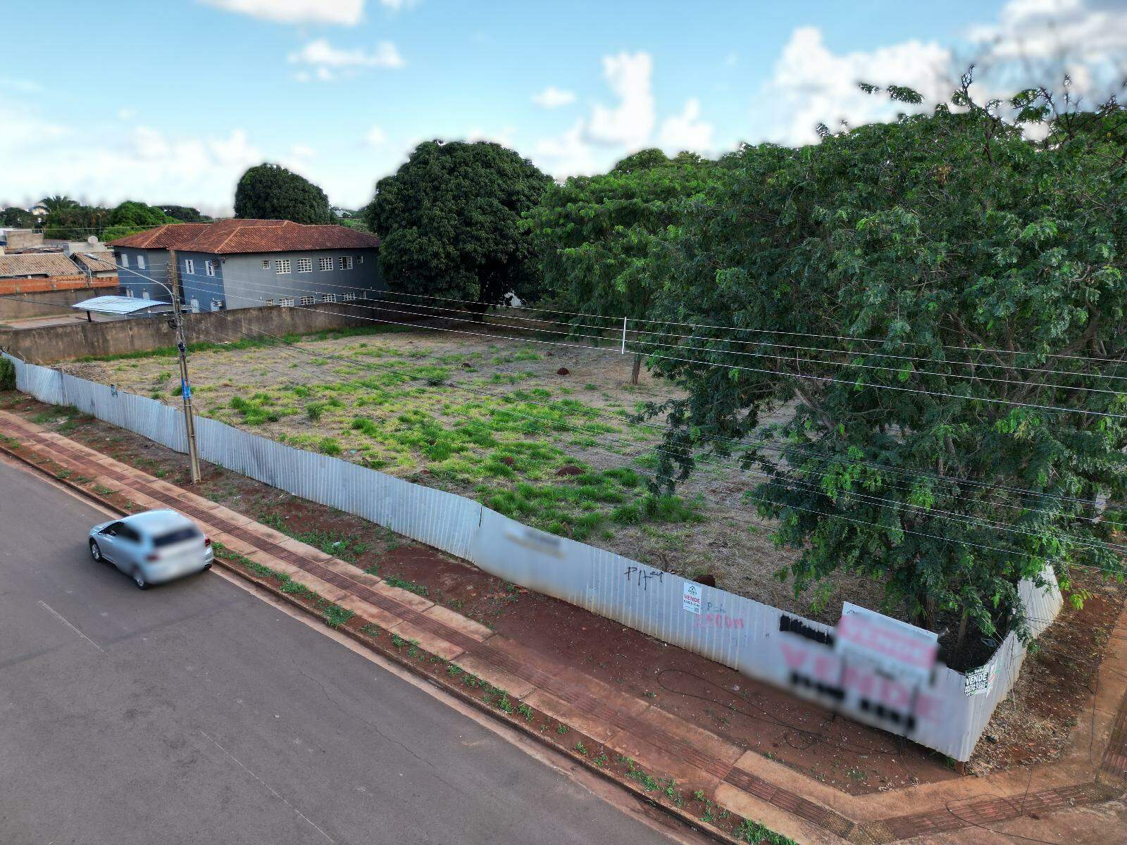 Terreno à venda no Vila Nossa Senhora das Graças: 