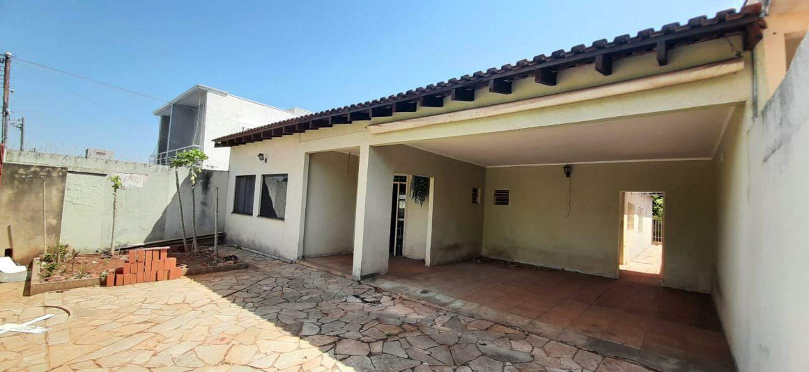 Casa Térrea à venda no Monte Castelo: 