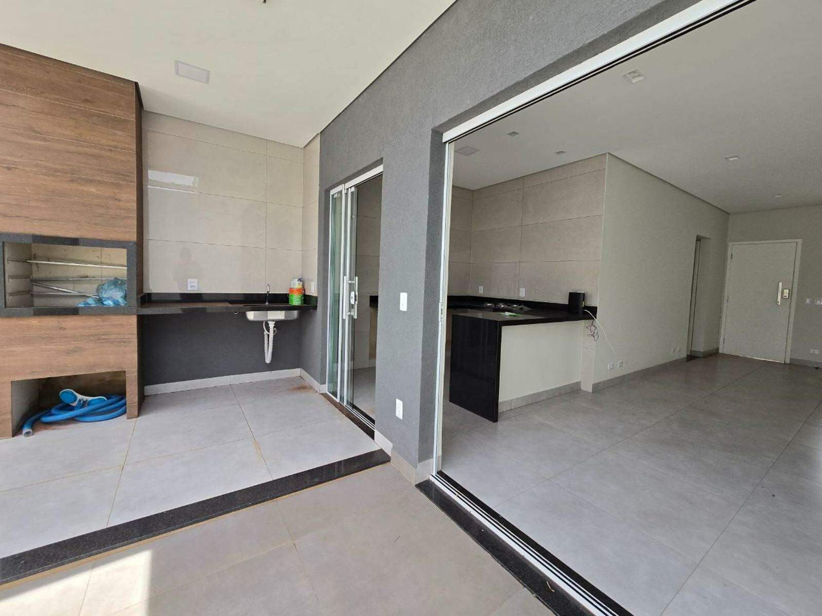 Casa Térrea à venda no Monte Castelo: 