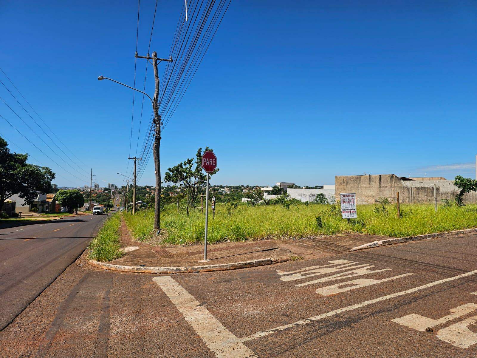 Terreno à venda no Vila Nasser: 