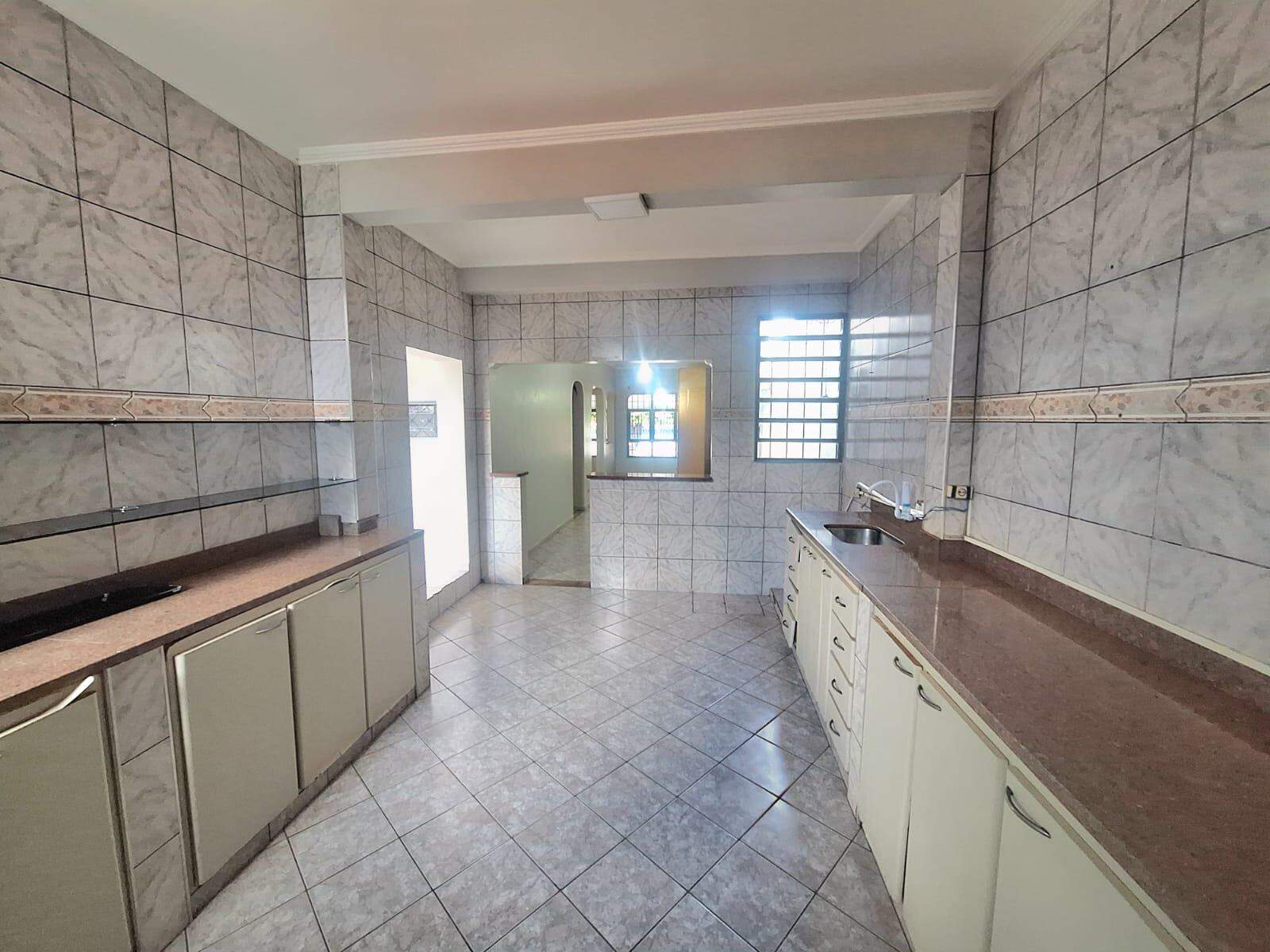 Casa Térrea à venda no Vila Marcos Roberto: 