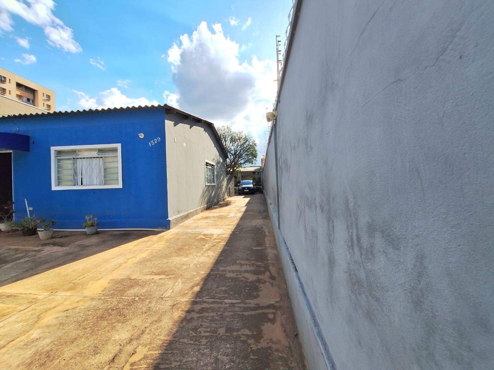 Casa Térrea à venda no Monte Castelo: 
