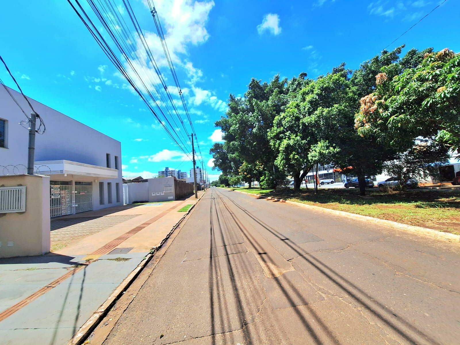 Casa Comercial à venda no Mata do Jacinto: 