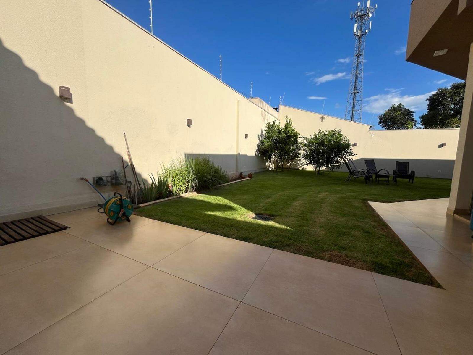 Casa Térrea à venda no Rita Vieira: 