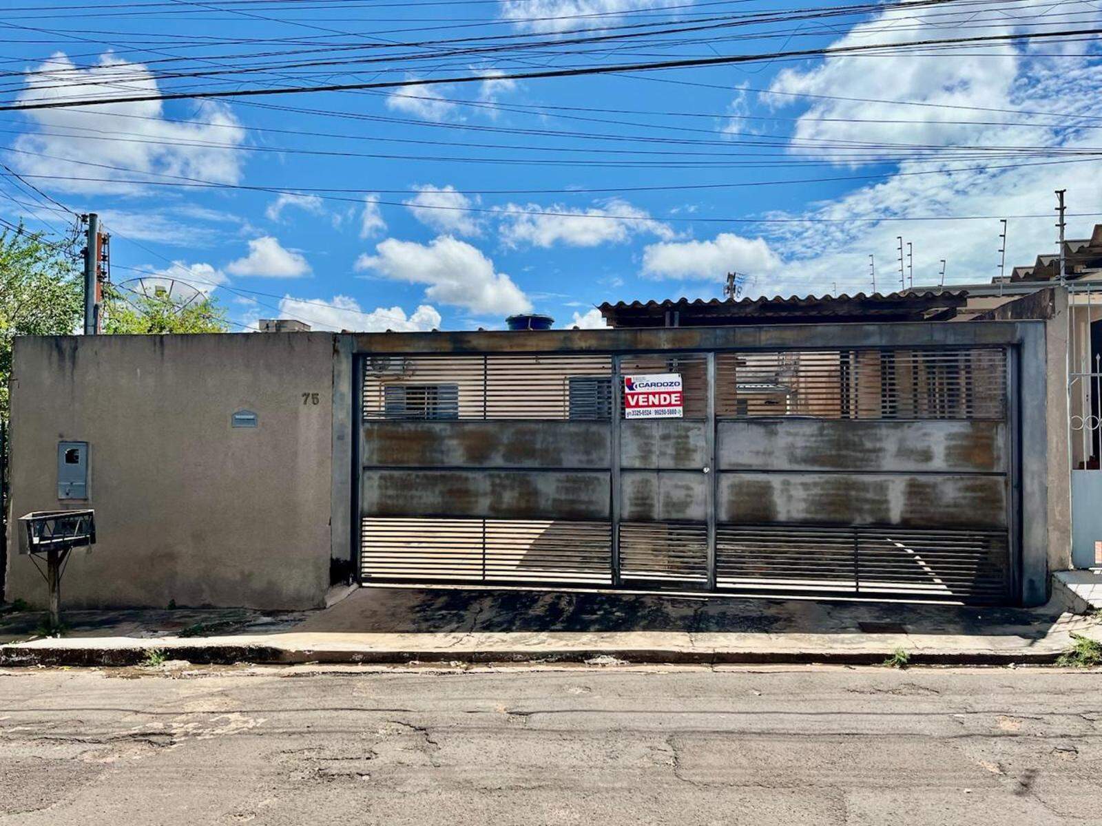Casa Térrea à venda no Parque Residencial Maria Aparecida Pedrossian: 