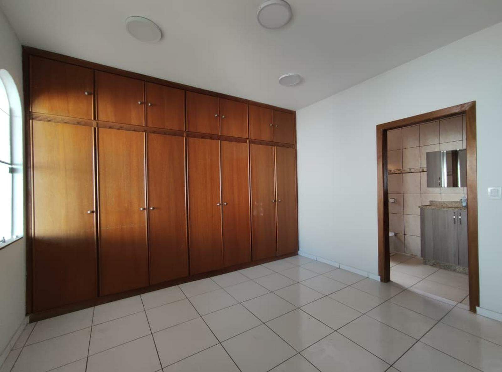 Casa Térrea para aluguel no Cabreúva: 