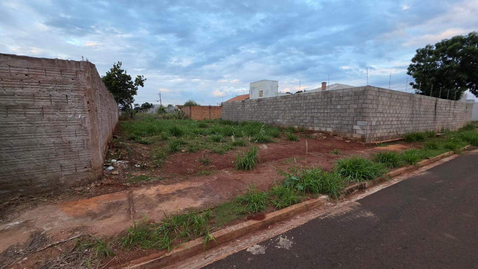 Terreno à venda no North Park: 