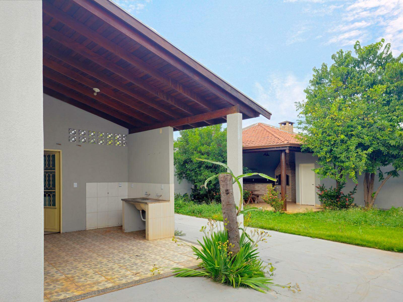 Casa Térrea à venda no Vila São Jorge da Lagoa: 